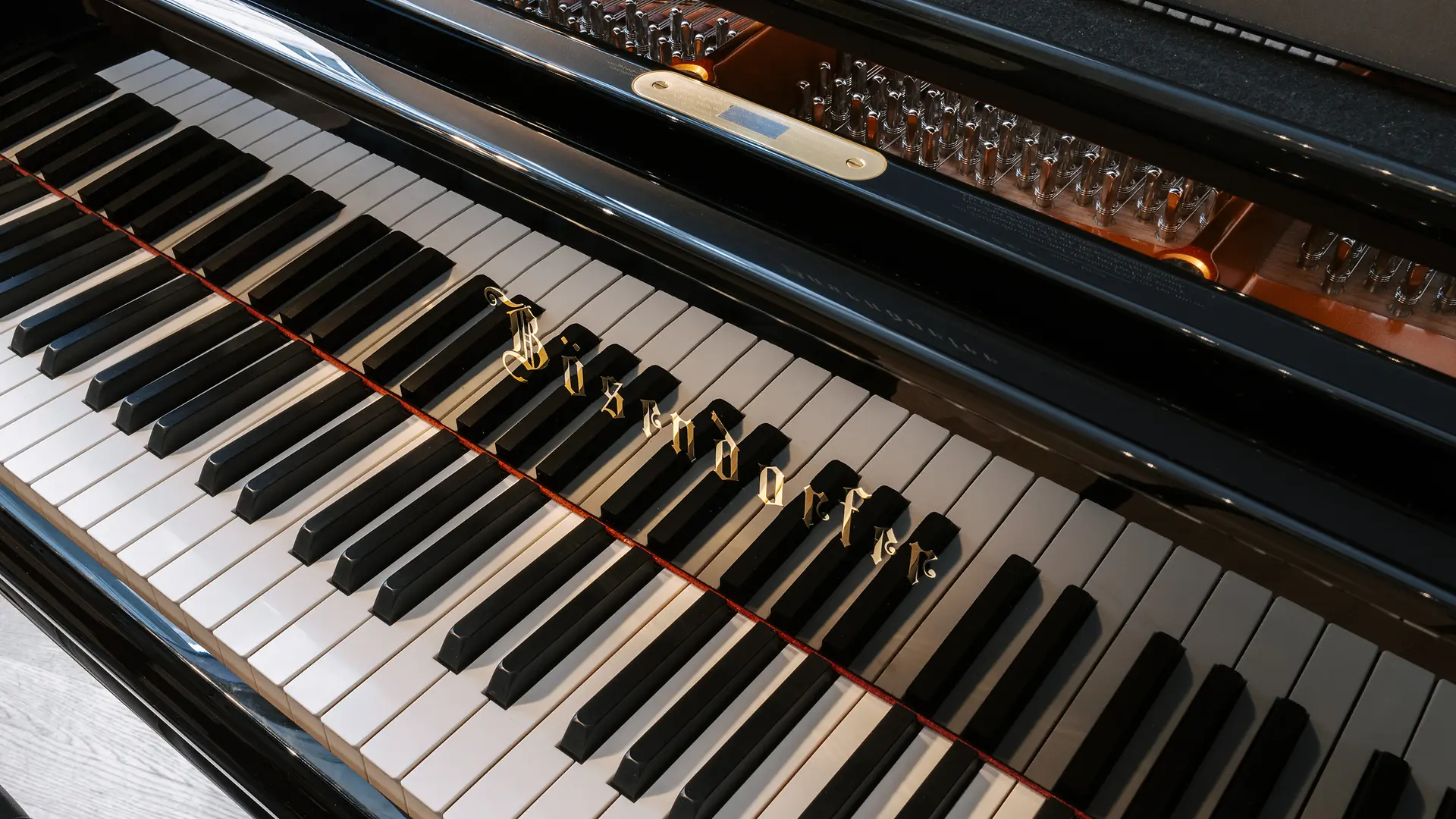 برای کوک پیانو به چه ابزارهایی نیاز است؟ | نل پیانو