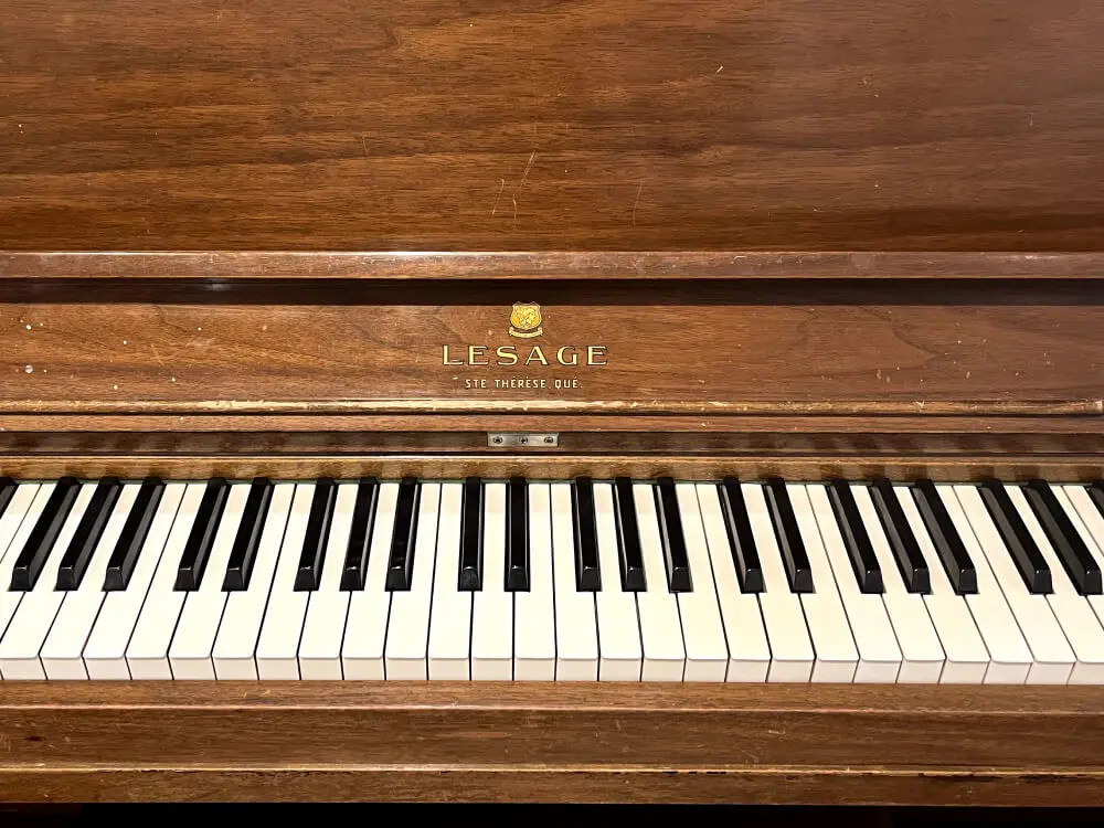 نکاتی که برای خرید پیانو دست دوم آکوستیک باید بدانیم | نل پیانو