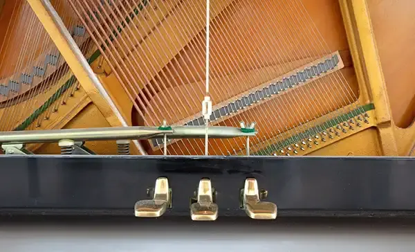 پدال پیانو چیست و چه کاربردی دارد؟ | نل پیانو