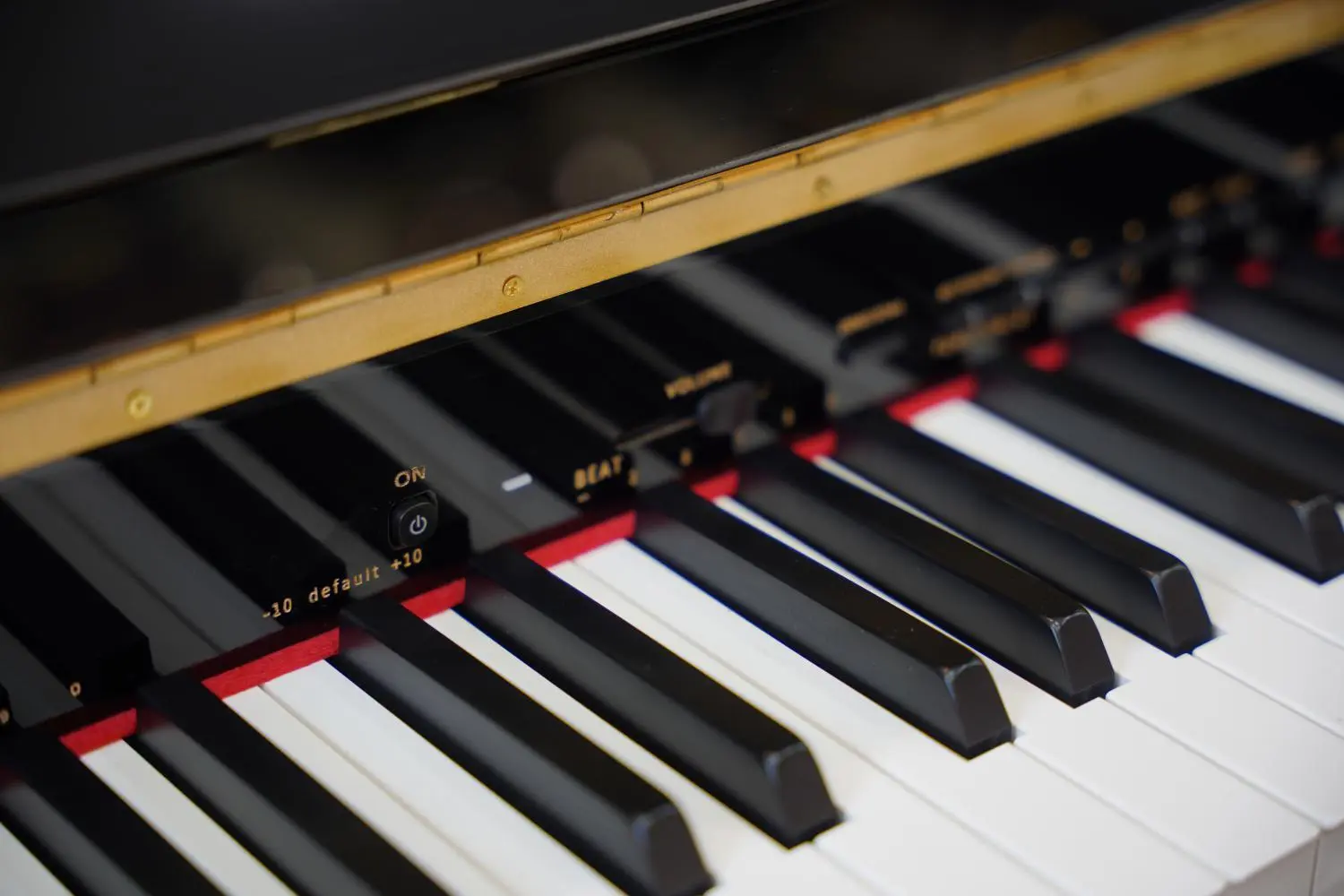 تعمیرات تخصصی پیانو در ایران؛ هر آنچه باید بدانید | نل پیانو